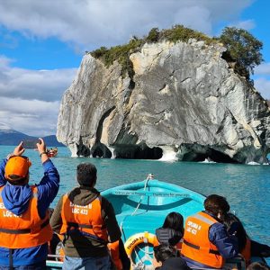 Capillas de Mármol en lancha